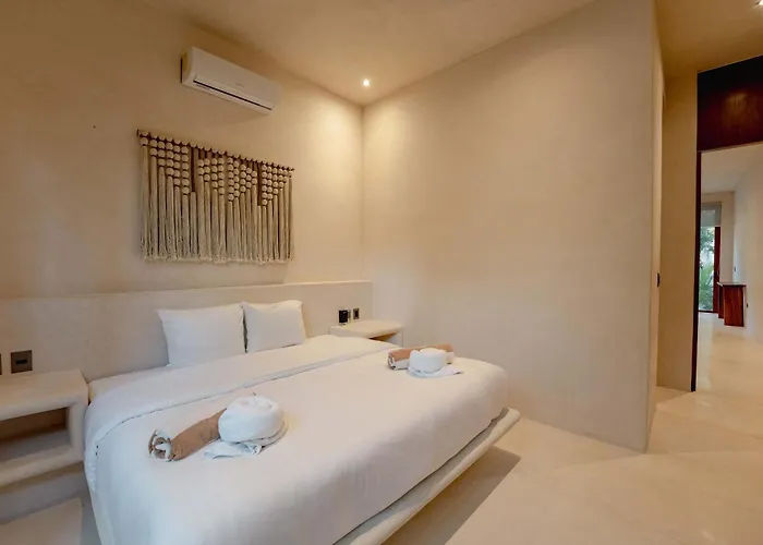 Stylish 1br Retreat In Holistika With Private Pool Tulum