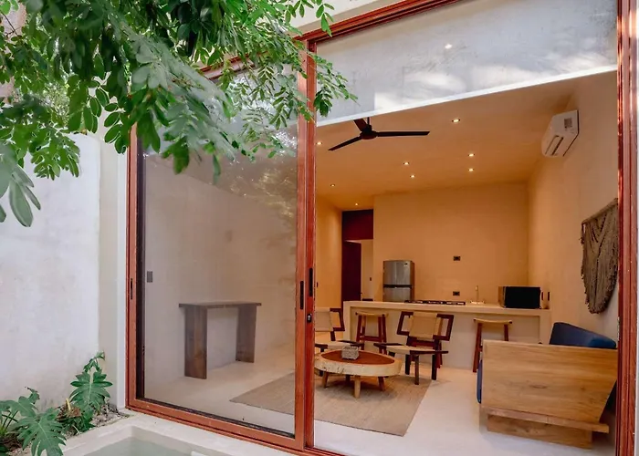 Stylish 1br Retreat In Holistika With Private Pool